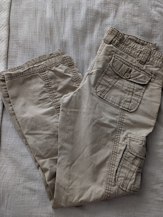 Aeropostale Pants - Aeropostale Women's Beige/Tan Cargo Pants